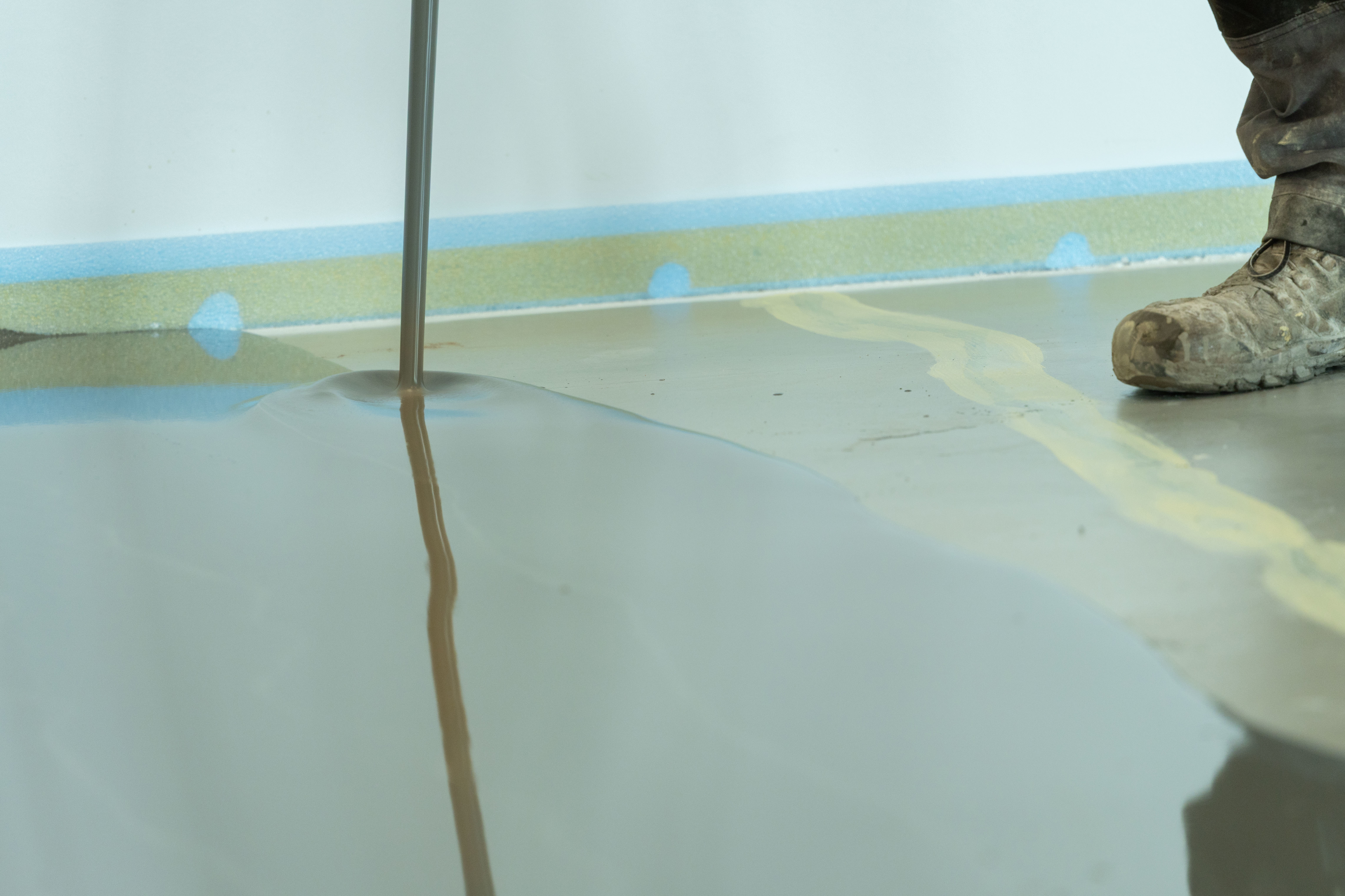 Lodbyg Entreprise ApS lægger 8.000 m² flydemørtel.